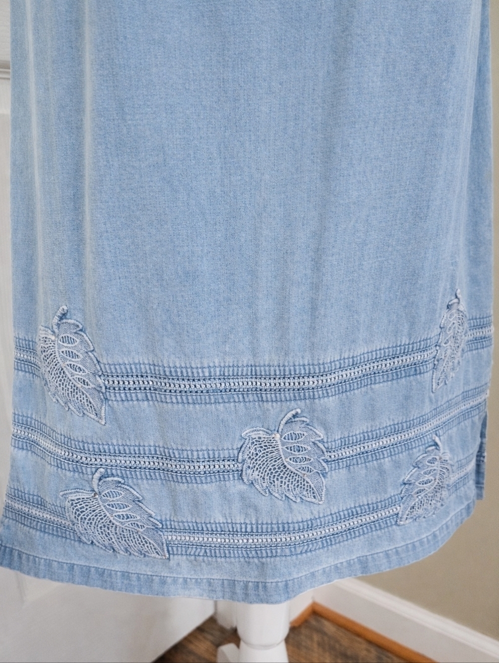 Y2K Denim Jumper Dress Coastal Cowgirl Tropical Monstera Midi Light Wash - Picture 3 of 13